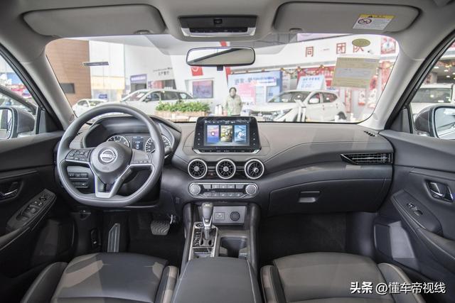 新车｜售价12.39万元，2026款东风日产轩逸真心版到店，取消备胎