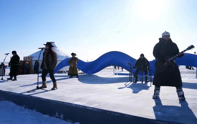 冰雪涮肉、篝火派对等人气旺！锡市冬季那达慕暨蒙古马超级联赛开幕！