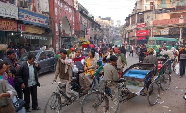 都是十四亿人口，印度每1000人仅34人有车，中国1000人中有多少？