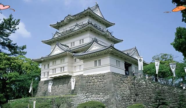 歌川广重画里的东海道，骑着车走一遍，原来富士山真的会“拐弯”