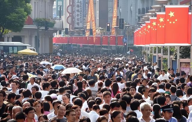 中国将迎人口死亡高峰？22年1041万，23年1100万，去年死亡多少？