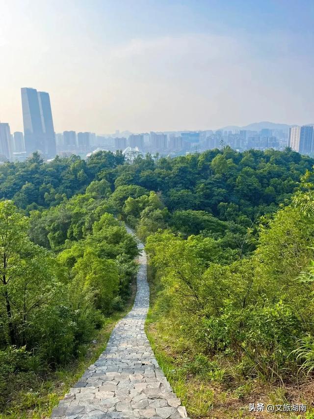 全部免费!解锁长沙10条山林徒步路线