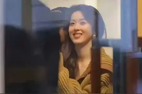 终于知道刘强东为啥坚持要娶章泽天了，她真的是仙女下凡图片