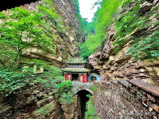 假期不宅家丨假期做个“山系”青年？来河北，就对了→