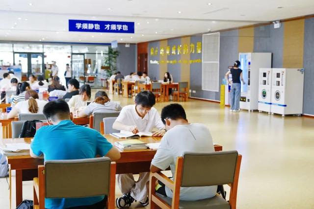 暑假余额告急，日照这些地方人气持续“飙升”！每天排长队！
