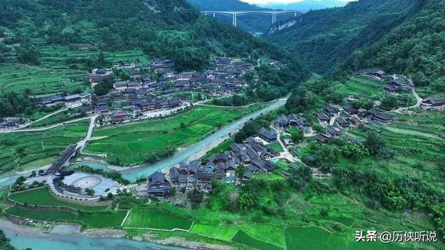 全国游客“攻占”贵州，贵州已完全失守！从避暑天堂沦为人山人海