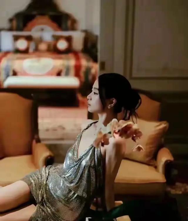 没想到李梦这么开放，这身材真有料。