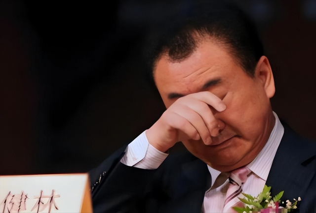 风流成性、挥霍无度	，37岁“纵欲过度”的王思聪，终究难逃"恶果"