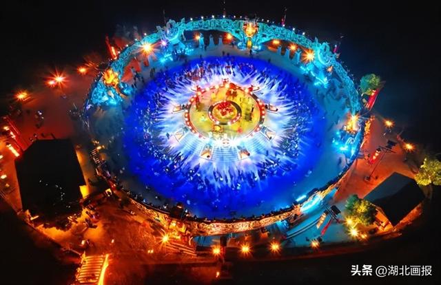 【知音湖北】烟花、战袍、光影魔法，一键解锁朋友圈新皮肤！（湖北夜游指南三）
