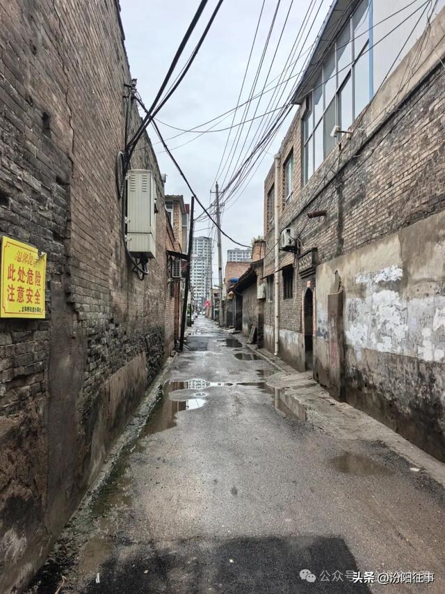 汾阳往事｜汾阳一日，踩着贾樟柯的镜头，走进电影里的故乡