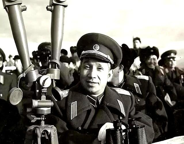 粟裕曾不建议79年反击战，但战斗打响后，他却强调：至少打到谅山