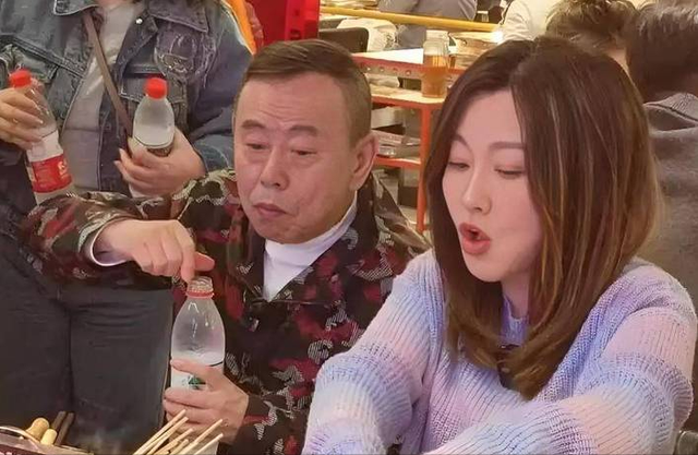 钱再多有什么用？68岁上亿身家的潘长江，还是要为42岁女儿操碎心