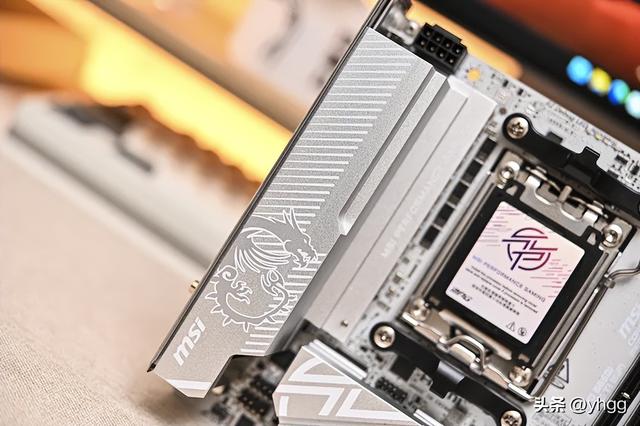 小身材大能量——微星 MPG B850I EDGE TI WIFI 刀锋钛主板开箱简测