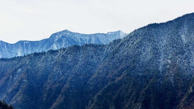 四川这个地方的初冬，是彩色的！