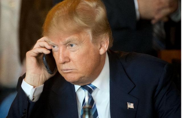 215票赞成215票反对！美最新投票结果出来了，特朗普下达3条命令