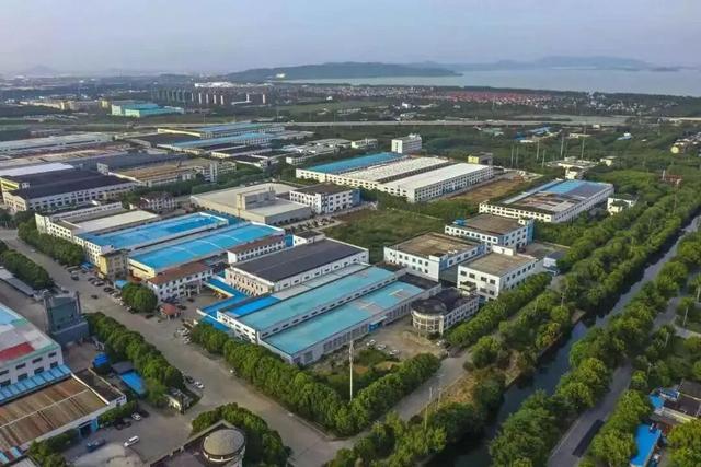 魅力滨湖的故事，就是“两山理论”的太湖实践