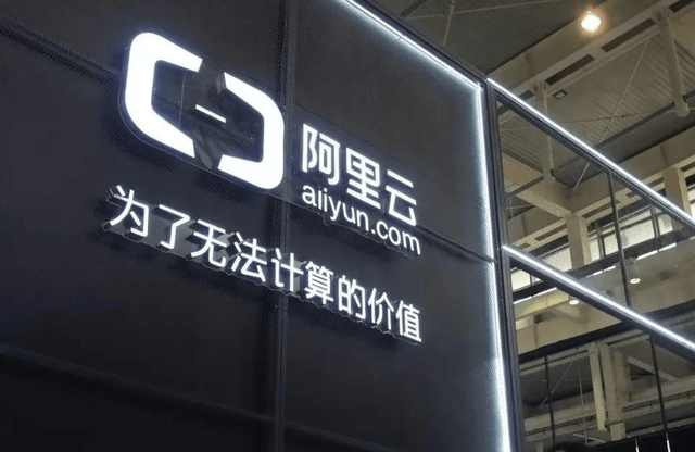 手机市场要变天！荣耀和阿里强强结盟，华为苹果的好日子到头了？
