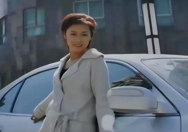 安徽主持魏笑，16号领证，17号去世，丈夫守灵3天，父母一夜白头