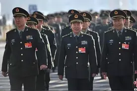 解放军上将在地方相当于什么级别？为啥我国不分五星或四星上将？图片