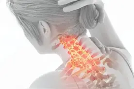 颈椎疼痛一定要引起重视图片