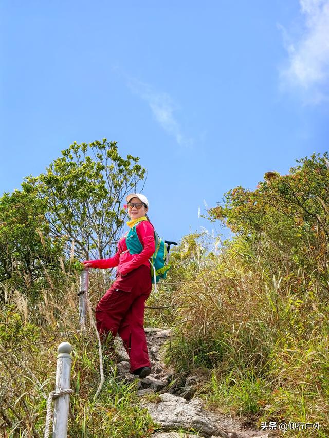 龙岩黄连盂徒步登山