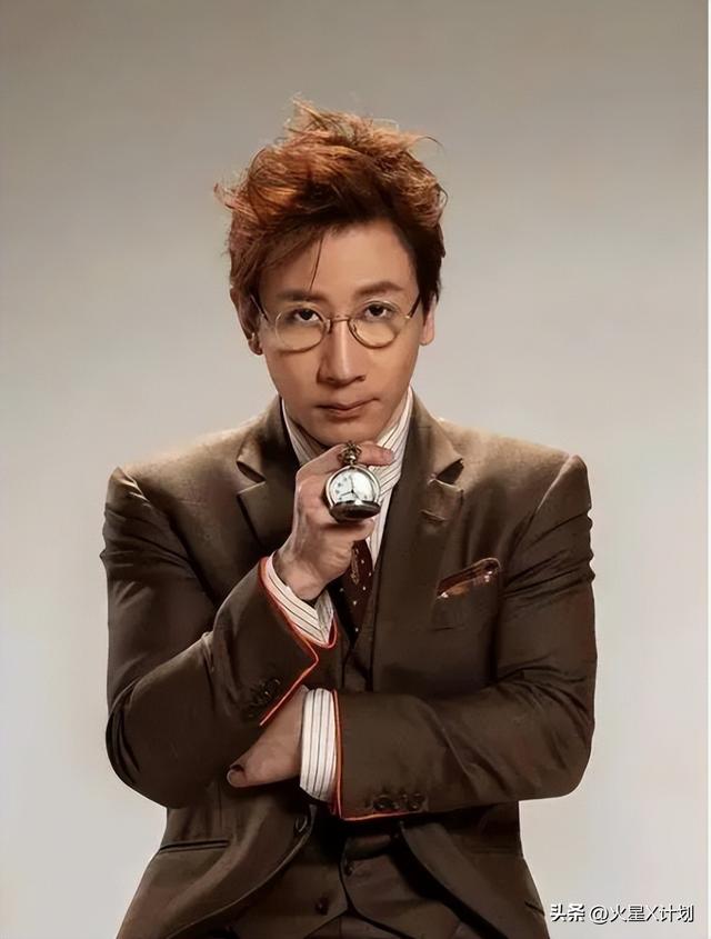 抗癌不到一年，刘谦近况曝光，“不良嗜好”已戒掉，憔悴到认不出