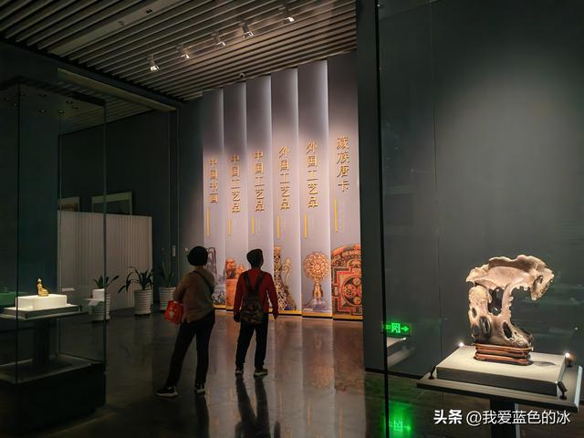 参观广州艺术博物院！它的独特岭南风格和现代美感成为广州新地标