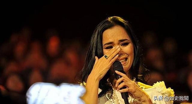 62岁韦唯现状：脊柱断裂已恢复	，前夫已死，两个混血儿子回国相伴