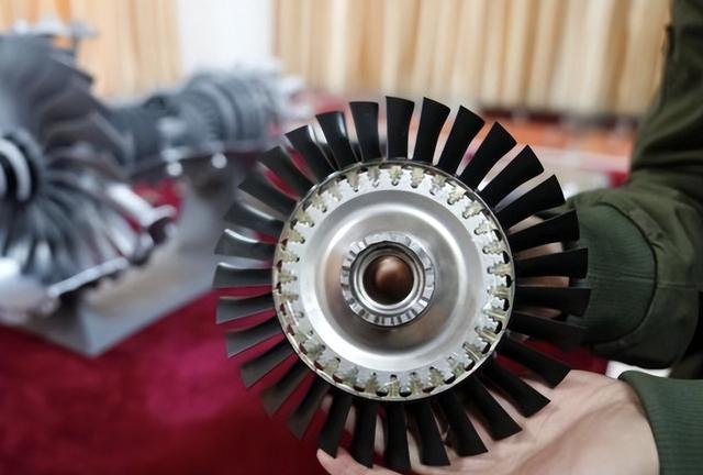 美国人：中国在空间站造出稀有金属，才解决了六代机航发大难题？