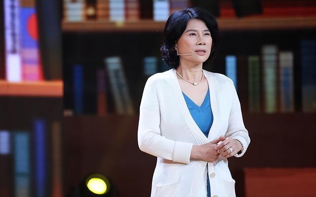 又一间谍曝光！拿华为600万年薪，带领13人偷机密，早就加入美国