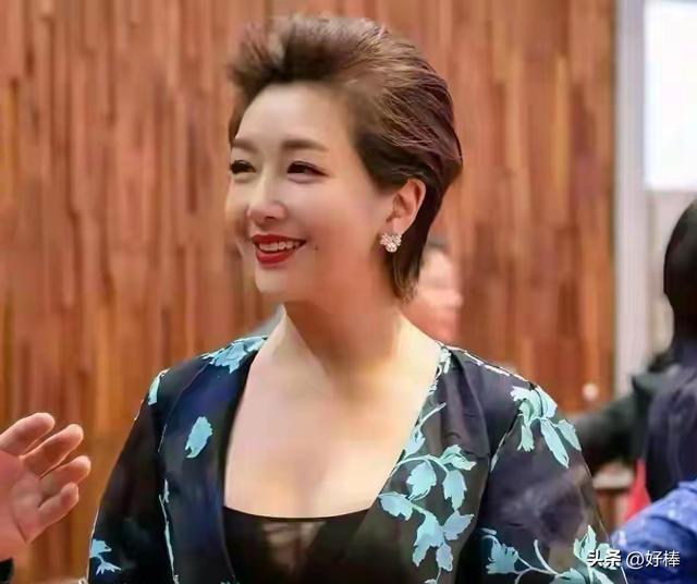 中国最丰满的几位女星，美的各有千秋，她们的身材也太犯规了