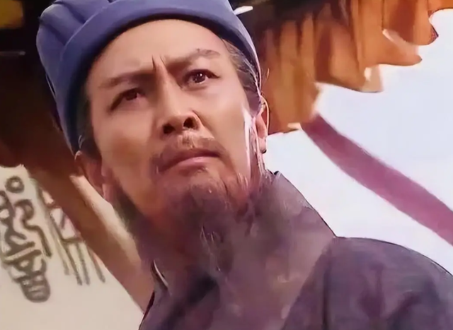 阅兵结束才几天，令人担心的事情发生了，多位老戏骨无辜“躺枪”