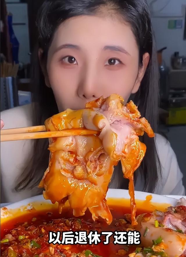 “女吃播三巨头”现状：脸像骷髅、摘除味觉神经，有人已立好遗嘱