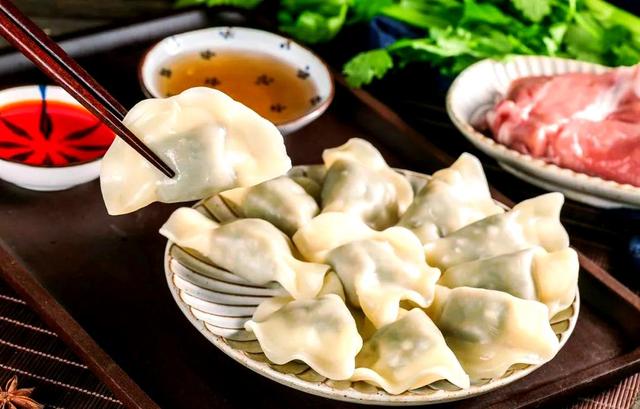 今日小雪，再忙牢记：1看、2不沾、3禁忌、4习俗，舒服过冬