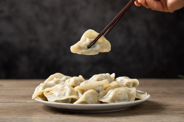 冬至奇观！京城饺子店排队超8000桌，一碗饺子为何有如此魅力？