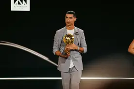 C罗炮轰金球奖不公平，谈老东家曼联现状图片