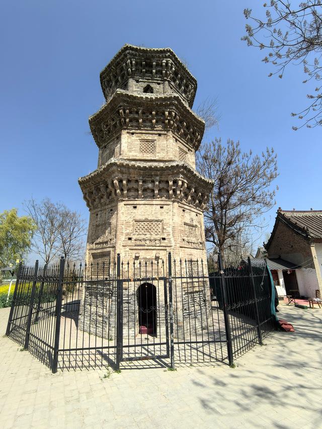 睢县无忧寺塔，残破的外表，为什么不整修一下呢？游河南古塔(23)
