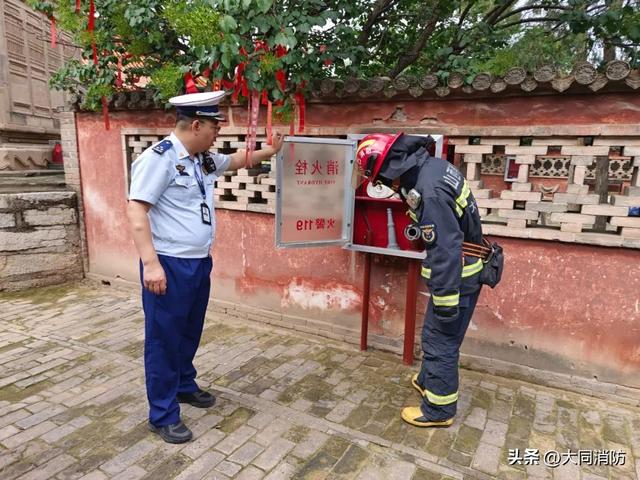 暑期旅游高峰来临，消防力量进驻景区排查隐患、普及知识、锤炼能力