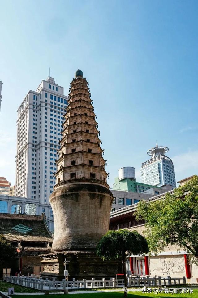 甘肃兰州：兰州两日游之兰州市博物馆文物丰富 宝塔保佑 环境一流