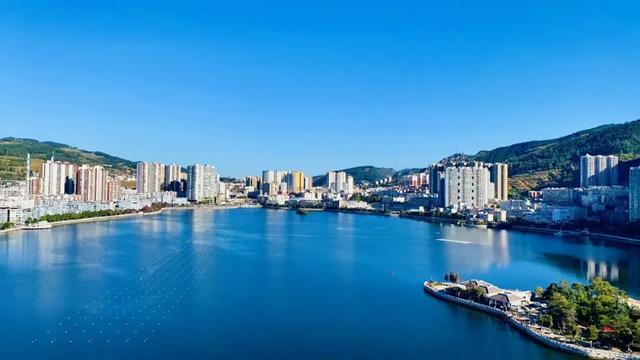 哈哈,红河州只有23.4℃!