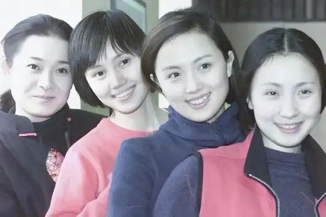 辛柏青丧妻刚满100天，离谱的事就发生了，被撮合娶马伊琍引争议