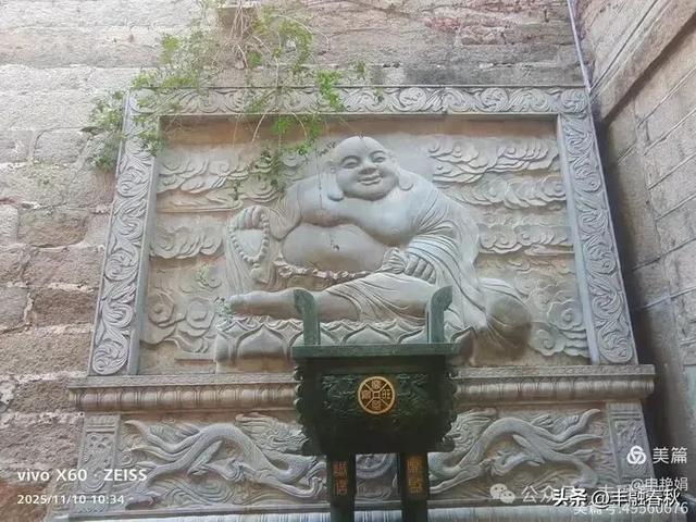 青岛崂山华严寺:山海间的禅意清响|申艳娟