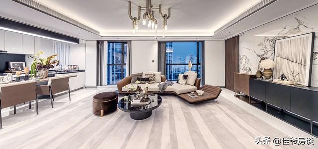 爱在鸿玺，礼赞时光 | 圣诞亲子嘉年华于人文会客厅温情落幕