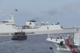 罗富强：中国海警出手了，缴获菲律宾士兵武器，痛扁菲军士兵图片