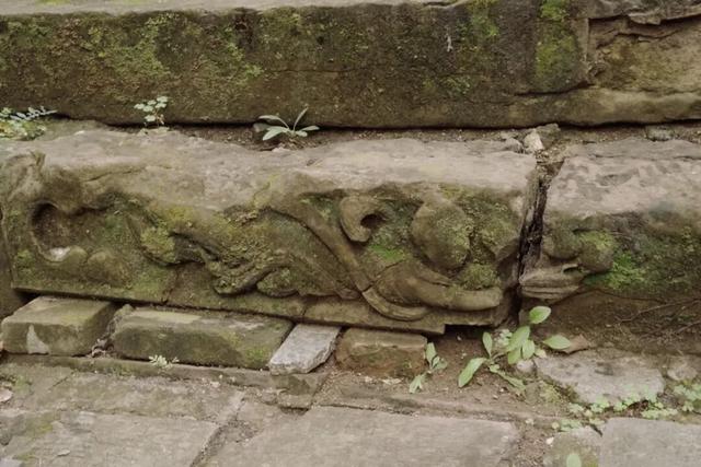 从成都出发，在龙泉山东麓邂逅一座千年场镇的温柔