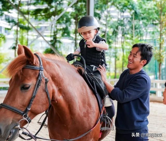 双节同庆 畅享嵩明丨来杨林嘉丽泽！非遗表演、长街宴、摸鱼大赛、电音节嗨不停