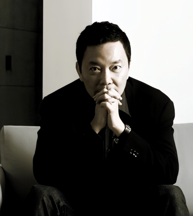 他曾与刘涛同床共枕4年，如今年过六旬依旧未娶，刘涛直言愧疚