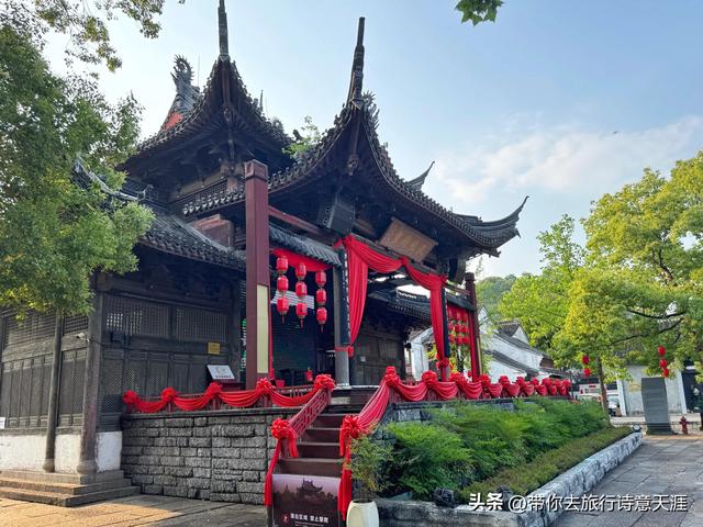 绍兴柯岩风景区，柯岩、鉴湖和鲁镇各自的魅力