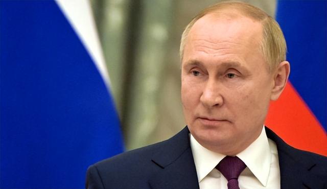 特朗普下令重启核试验，俄放话对等反制，核平衡出现危机！