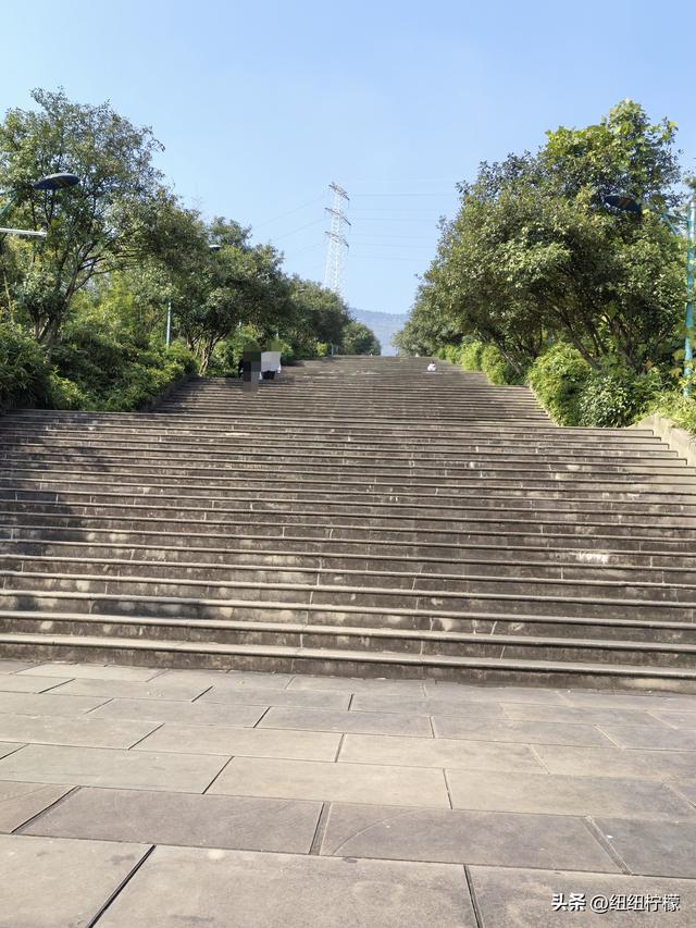 户外徒步之挑战缙云九峰，从健身梯道到狮子峰，走了四小时